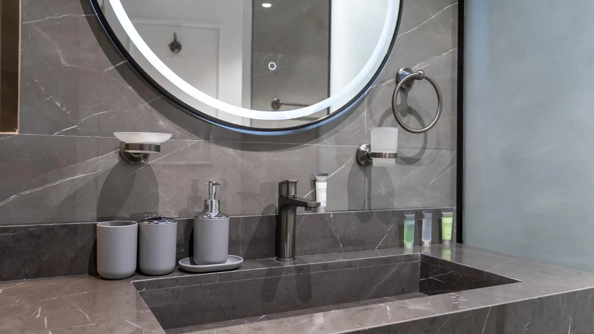 Apartmán Simple Yet Special 1 Bed For 2 In Mayfair Tower Business Bay Dubaj 0*,
