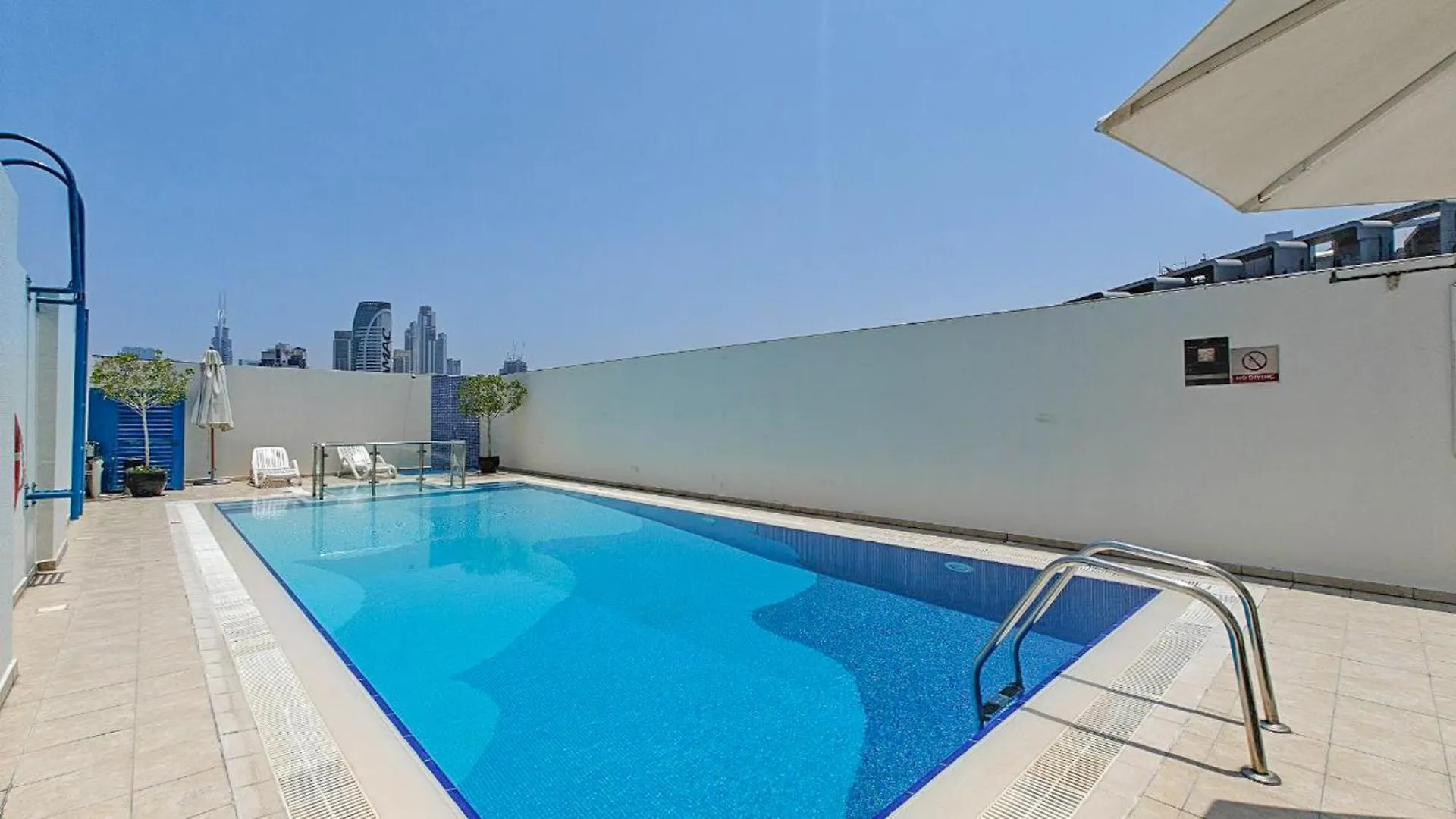 Simple Yet Special 1 Bed For 2 In Mayfair Tower Business Bay Apartment Dubai 0*,  United Arab Emirates